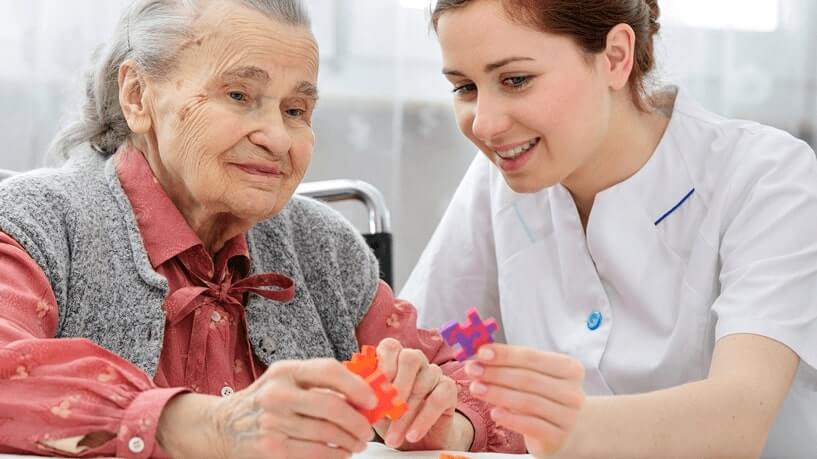 Demans Hasta Bakıcısı